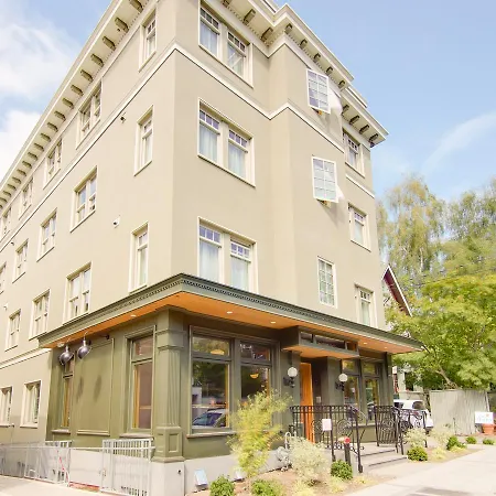Aparthotel Roy Street Commons